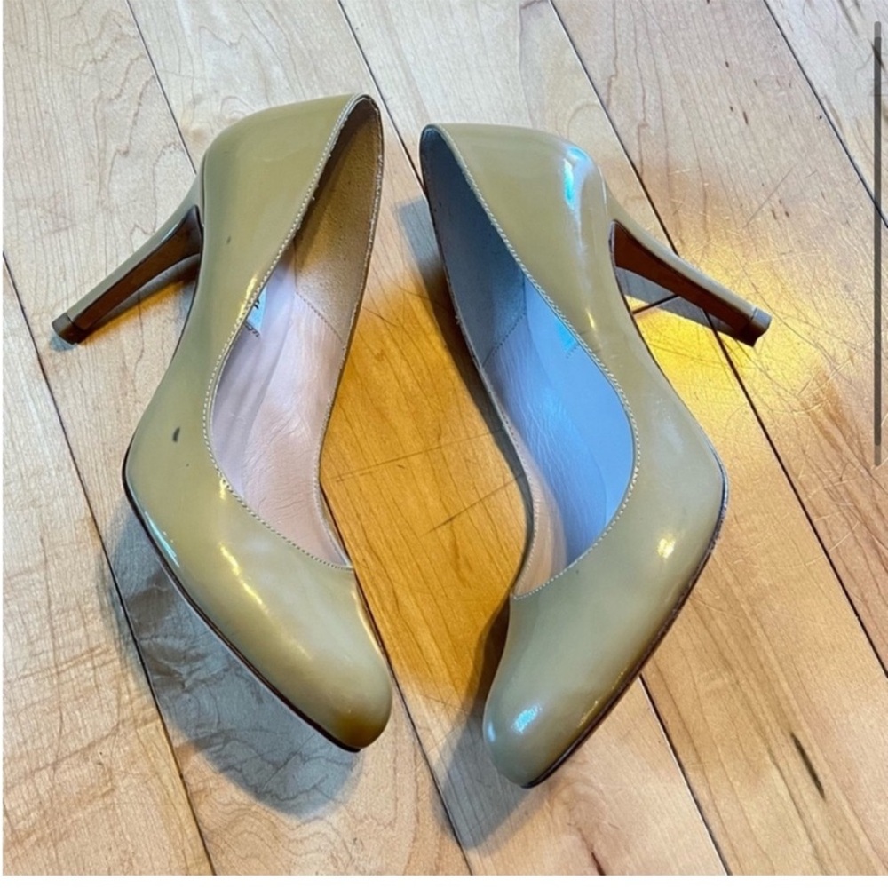 L.K. Bennett Nude Patent Leather Pump Heels size 37 - Picture 3 of 9